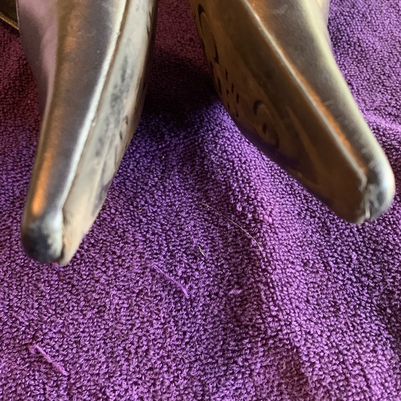 BCBGirls Navy Blue Pumps - Picture 3 of 6